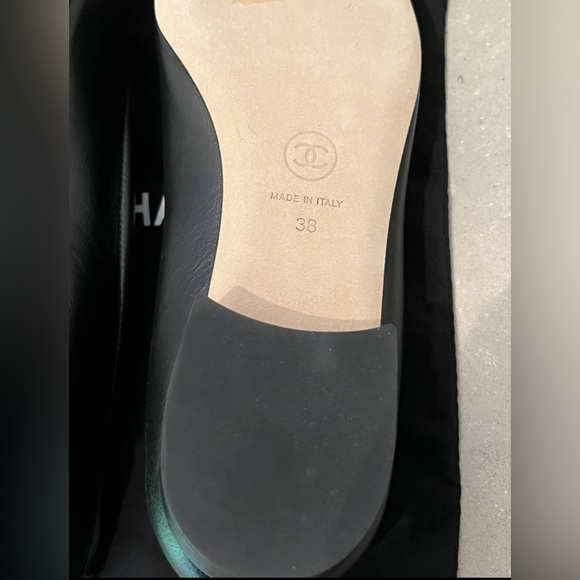 CHANEL Lambskin Grosgrain Pearl Cap Toe Ballerina Flats Black Size 38 - Picture 12 of 14